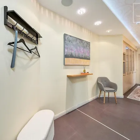 Boutique Flat - Shower - Sound System Appartement